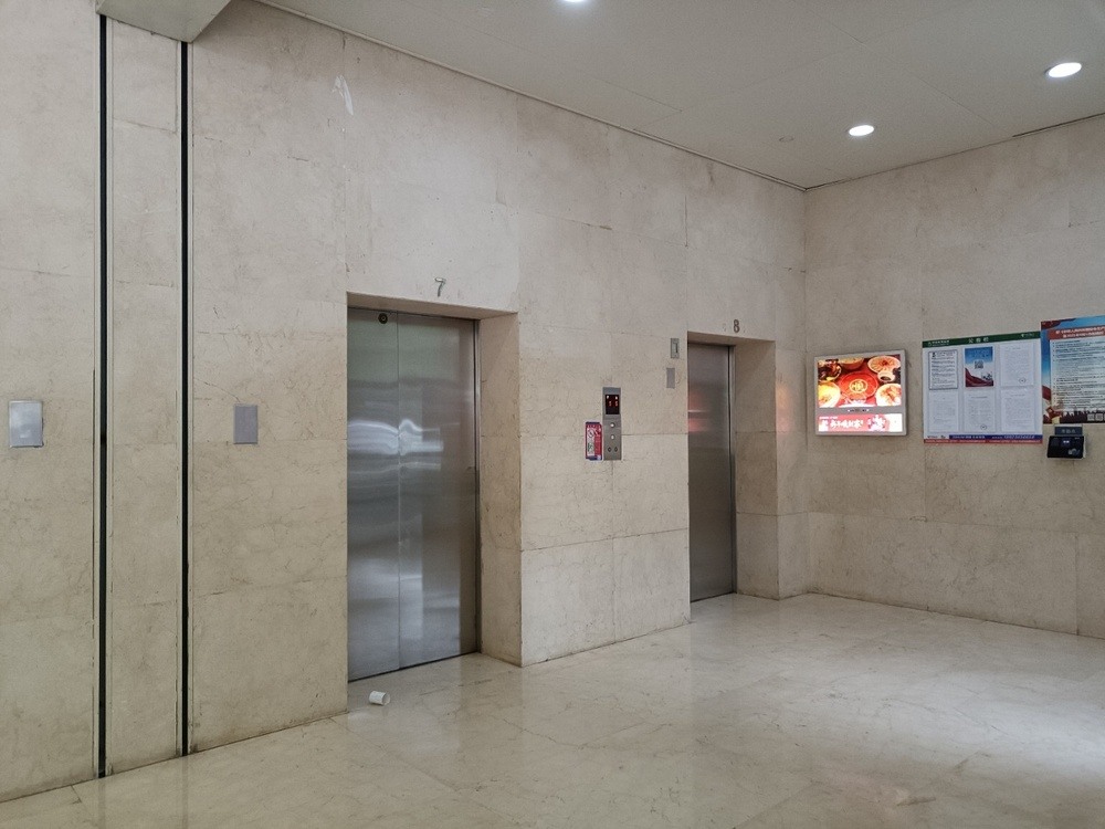 电梯厅1